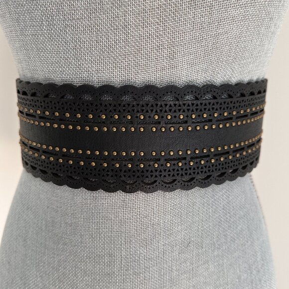 Women's NWT Stretchy Studded/Cut-out Belt sz S-M - Black - Picture 11 of 11